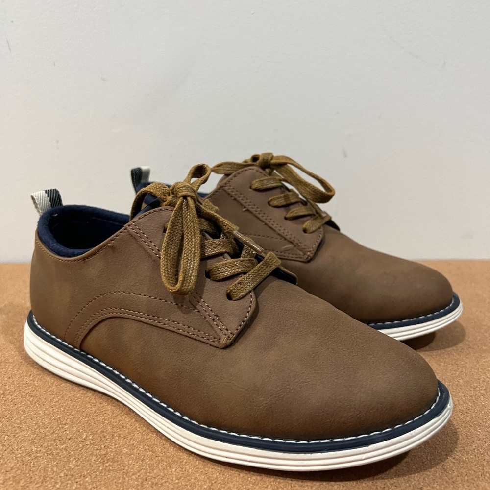Cat & Jack Boys Brown Lace Up Dress Shoes